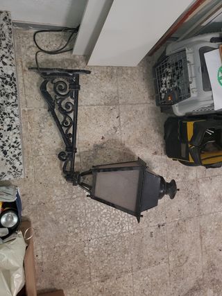 Farola exterior negra - Gótica