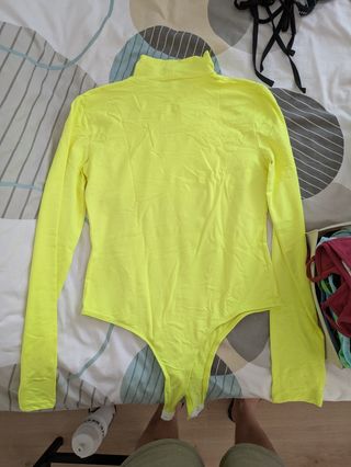 Body amarillo neón Bershka