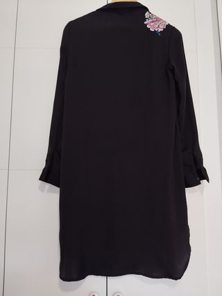 Vestido negro estampado flores