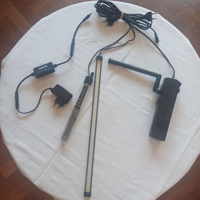 Kit acuario Ciano 60 + complementos