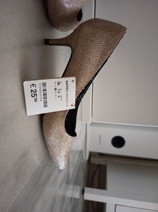 Tacones dorados 38 - Brillantes