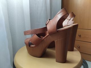 Sandalias con cuña mujer