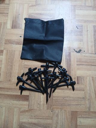 15 Piquetas Camping - Plástico