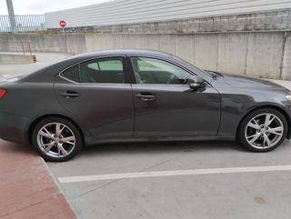 Lexus IS 220d - 2010 Despiece