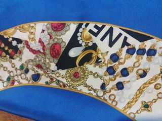 Foulard Chanel blu multicolore