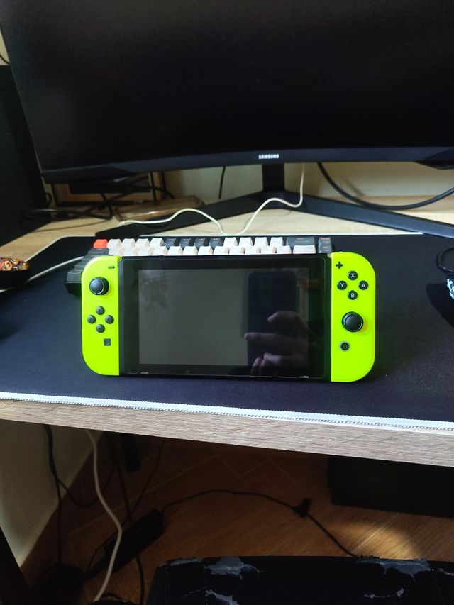 Nintendo Switch + arms