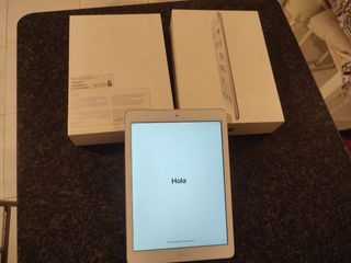 iPad Air Apple 16GB - Plata