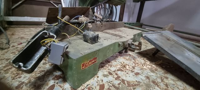 Ingletadora legna para piezas dana