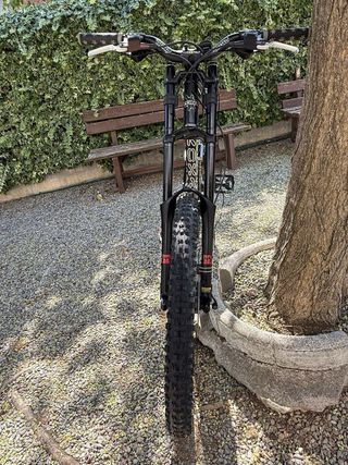 Bicicleta Kona - MTB descenso