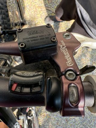 Bicicleta Kona - MTB descenso