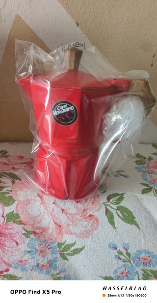 Caffettiera Moka Caffè Vergnano 3 tazze rossa