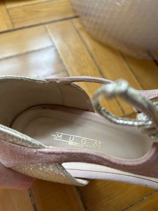 Salones MUGA dorados y rosa, talla 39