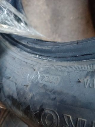 Neumáticos Arivo 175/65/14 86T usados