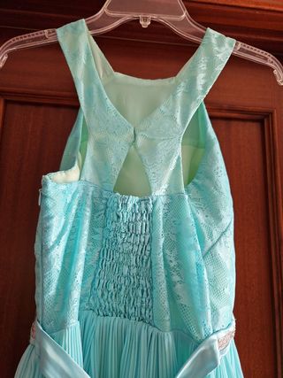 Vestido largo turquesa fiesta.
Impecable.