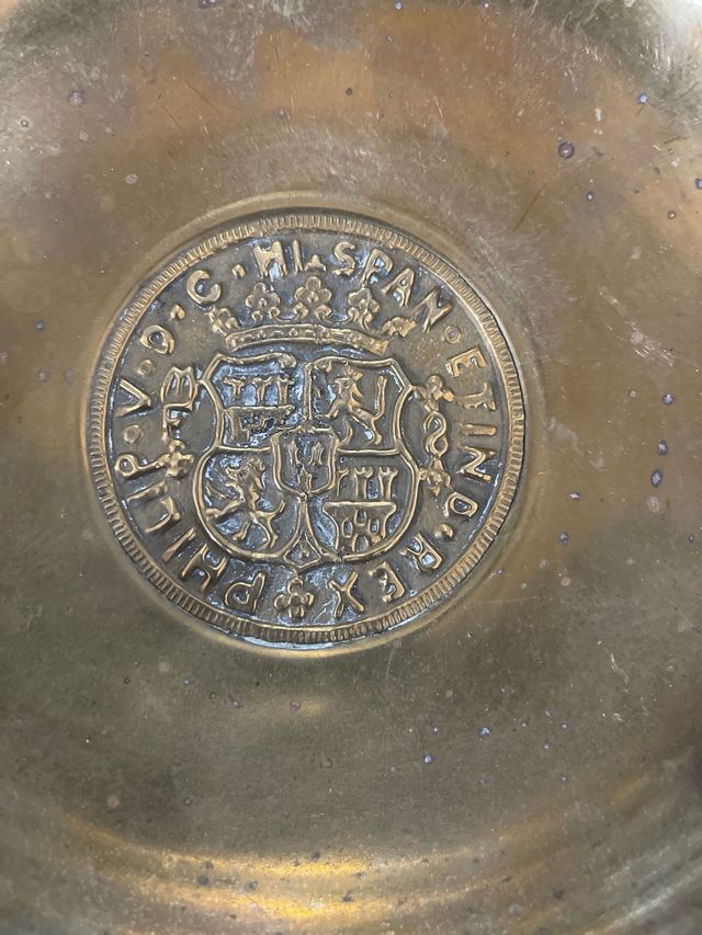 Antico portacenere in bronzo