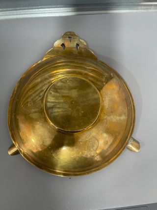 Cenicero antiguo bronce