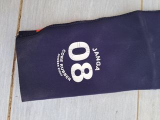 Janga.  Traje neopreno surf 3/3 talla M-S seminuev
