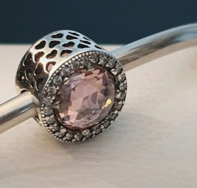 Charm Pandora Rosa con Zirconi