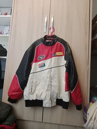 Chaqueta  americana de cuero sintético