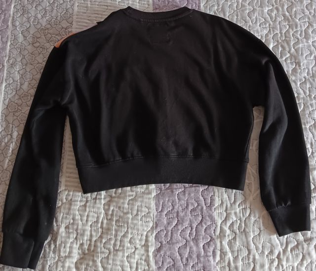 Sudadera corta de Inside