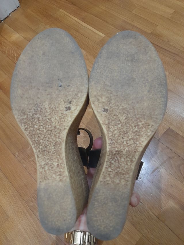 Sandalias Raquel Pérez negras, t.39