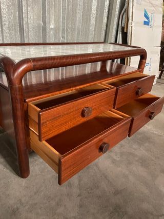 Cómoda vintage de madera y marmol restaurada