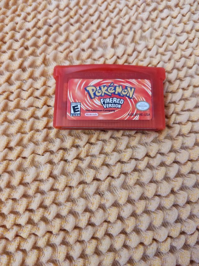 Pokémon FireRed GBA