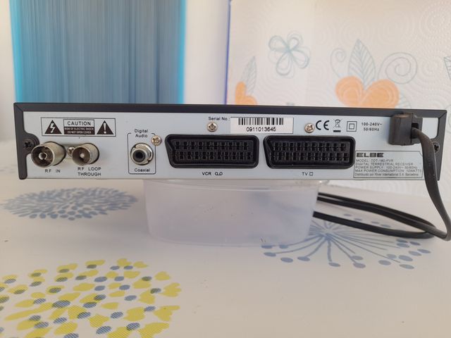 TV Philips 17" analógica