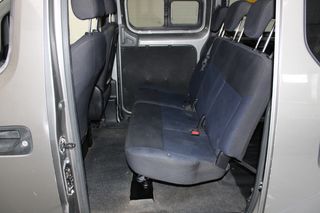 Nissan NV200 combi 2010