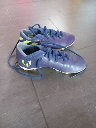Zapatillas fútbol Adidas niño talla 33