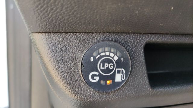 Renault Clio Business TCe 74 kW 100CV GLP 5p. 