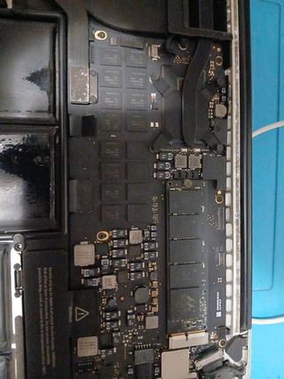 MacBook Pro Retina 13" 2014 leer anuncio completo.