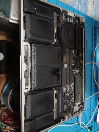 MacBook Pro Retina 13" 2014 leer anuncio completo.