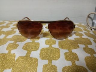 Gafas sol marrón dorado