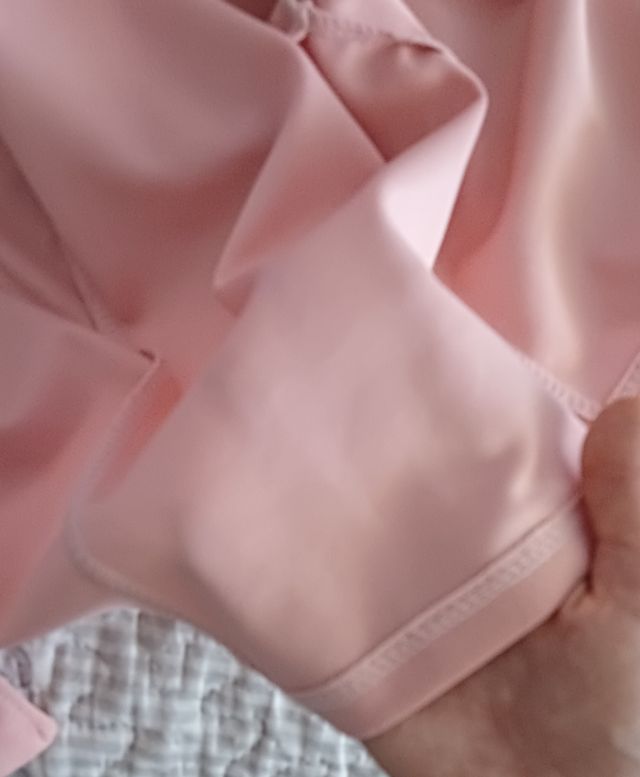 Chaqueta rosa corta + bolso