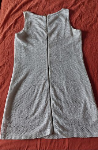 Vestido blanco Pull and Bear