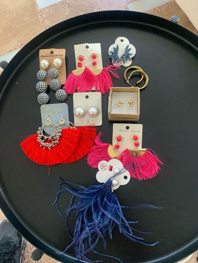 9 pares pendientes NUEVOS LIQUIDACION