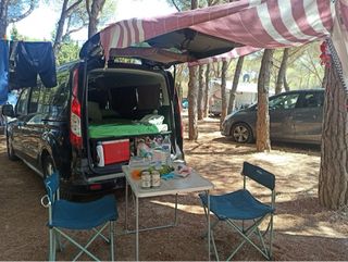 Ford Grand Tourneo Connec 2014