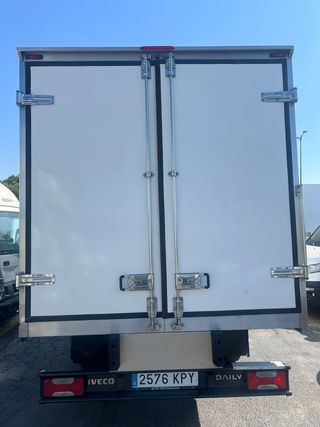 IVECO  DAILY ISOTERMO  2018