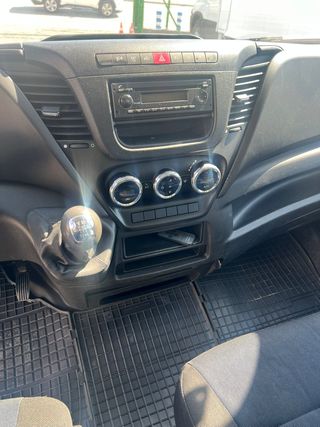 IVECO  DAILY ISOTERMO  2018