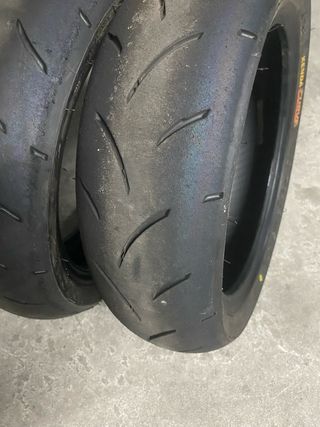 Neumáticos 12" PITBIKE Kenda Curve