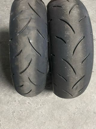 Neumáticos 12" PITBIKE Kenda Curve