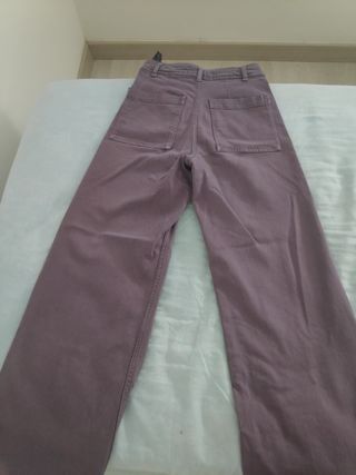 Vaqueros acampanados Zara - Morados