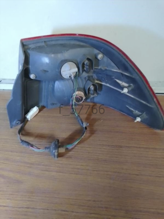 Piloto trasero izquierdo Mazda 626 V Hatch