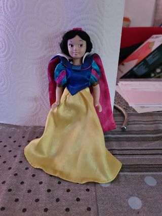 8 Figuras Disney: Hércules , Tarzán , Ariel ..