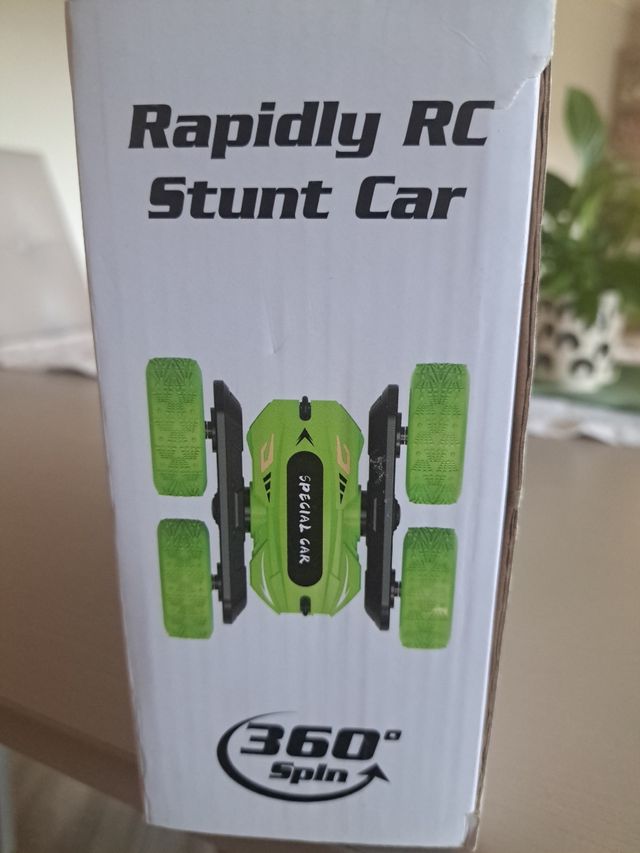 Macchina telecomandata Stunt RC 2.4GHz