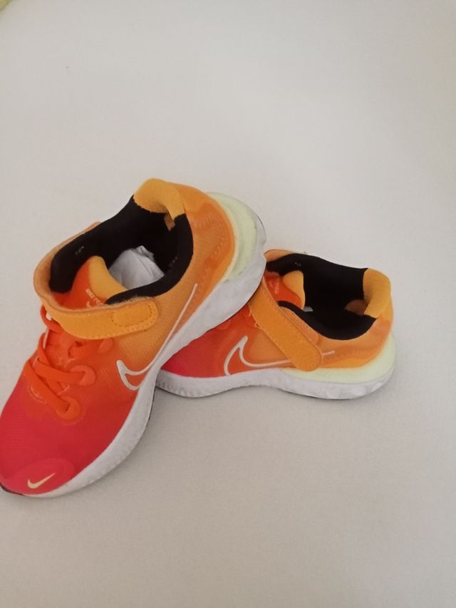Zapatillas Nike niño talla 27