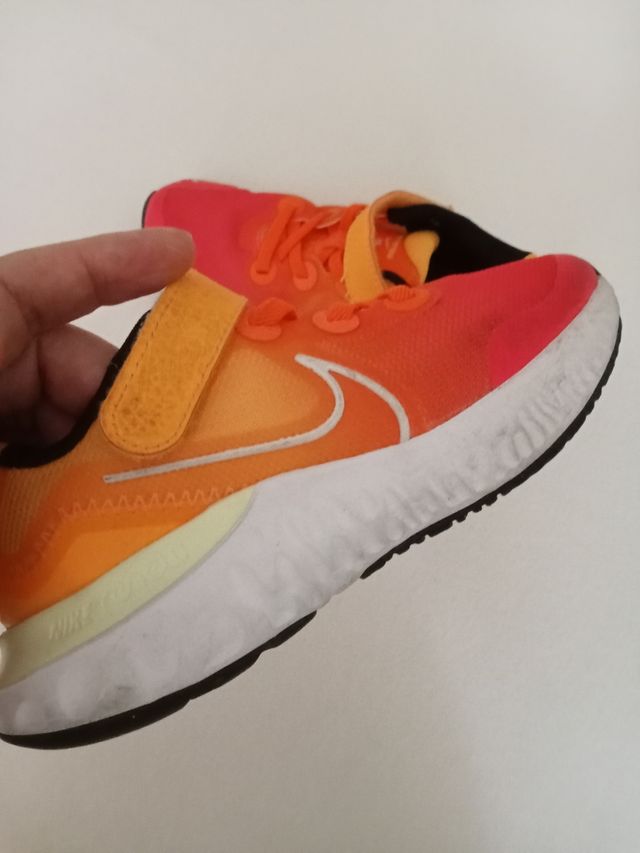 Zapatillas Nike niño talla 27