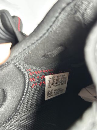 Adidas Yeezy Boost 350 V2 Negras - Talla 44