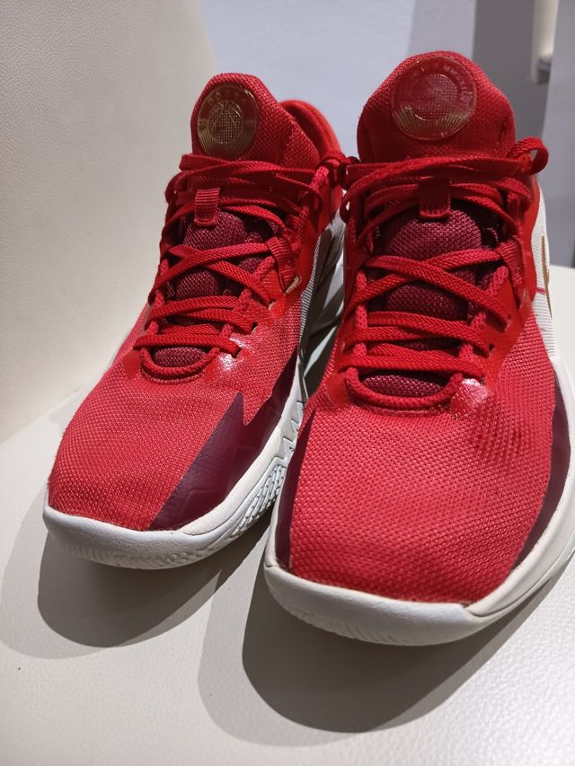 Zapatillas Nike talla 40 Precision 6 rojas